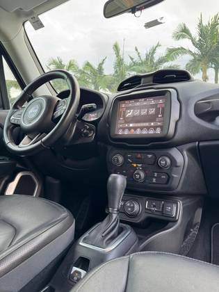 JEEP RENEGADE 2.0 16V TURBO DIESEL LONGITUDE 4P 4X4 AUTOMÁTICO